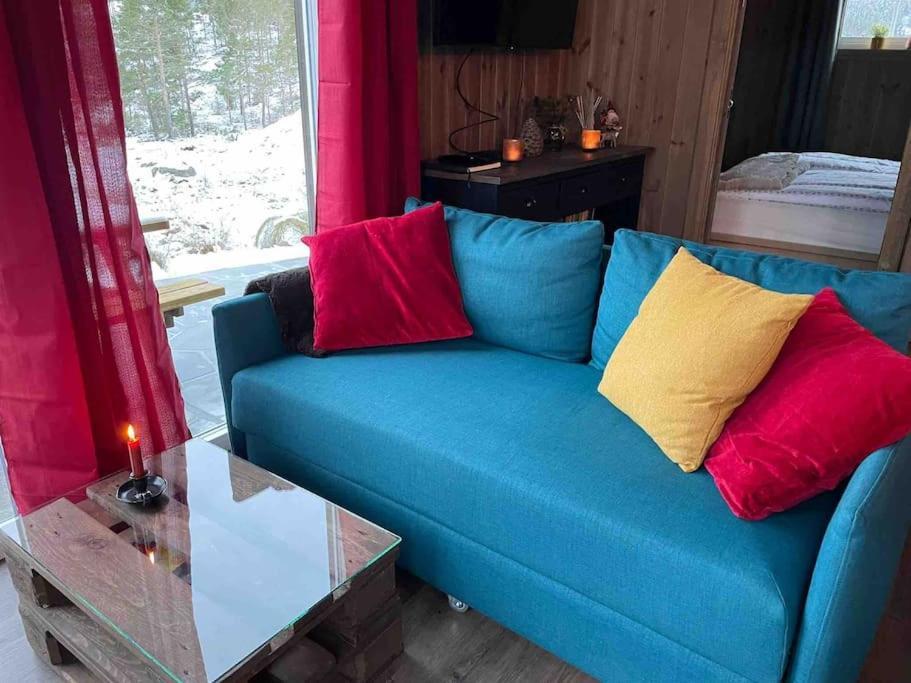 Cosy Cabin Between Lake And Mountain Treungen المظهر الخارجي الصورة
